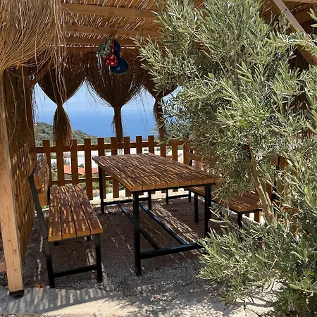 Pensionat Istlada Tas Ev - Kekova View Kapaklı